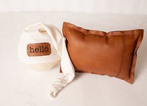 Cream "Hello" Sleepy Hat with Caramel engraved patch