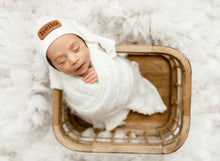 Load image into Gallery viewer, Cream &quot;Hello&quot; Sleepy Hat with Caramel engraved patch
